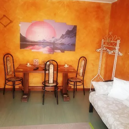 Il Giardino Delle Fate Hébergement de vacances Lecco